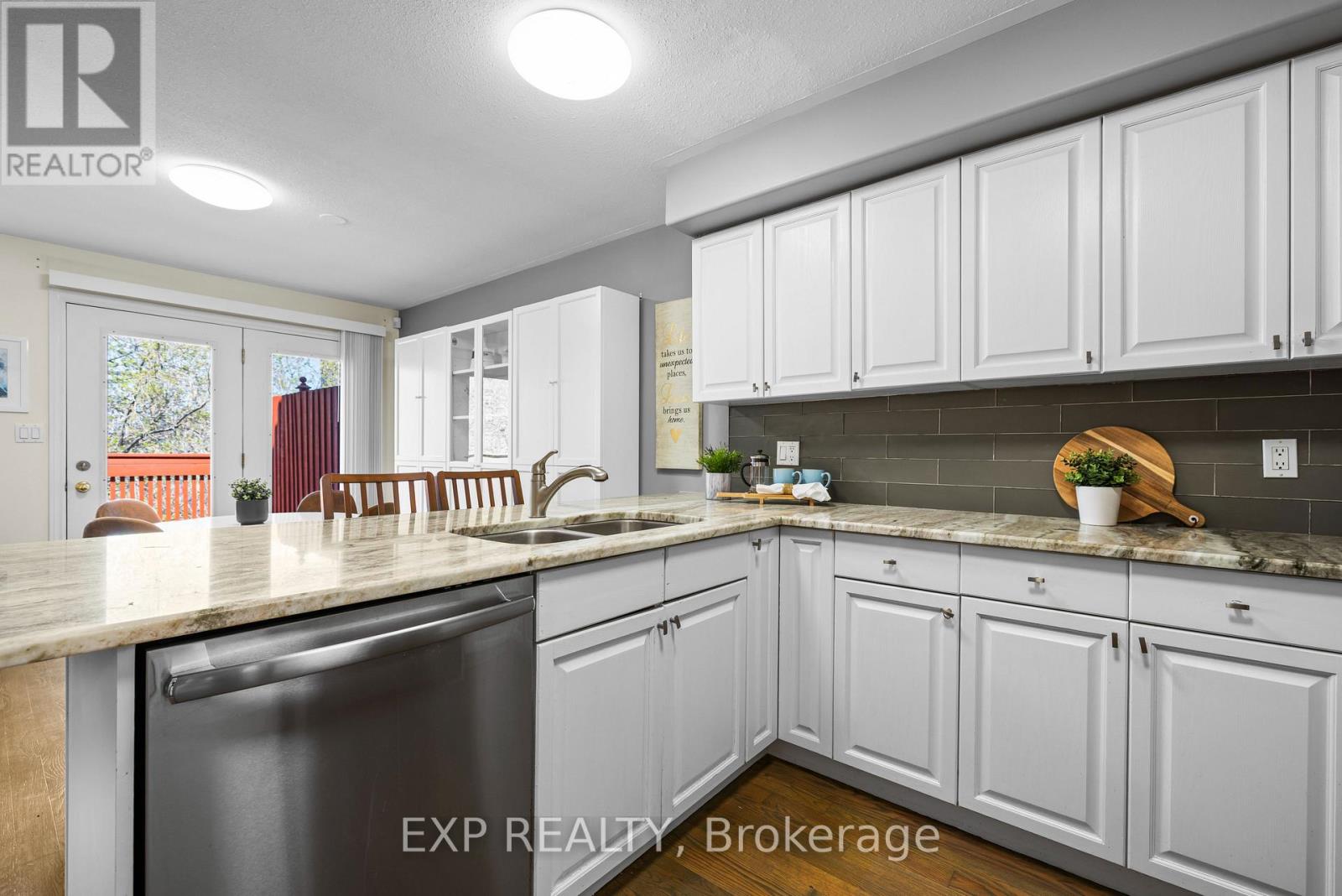 8a Hainer Street, St. Catharines, Ontario  L2S 1M4 - Photo 8 - X13043862