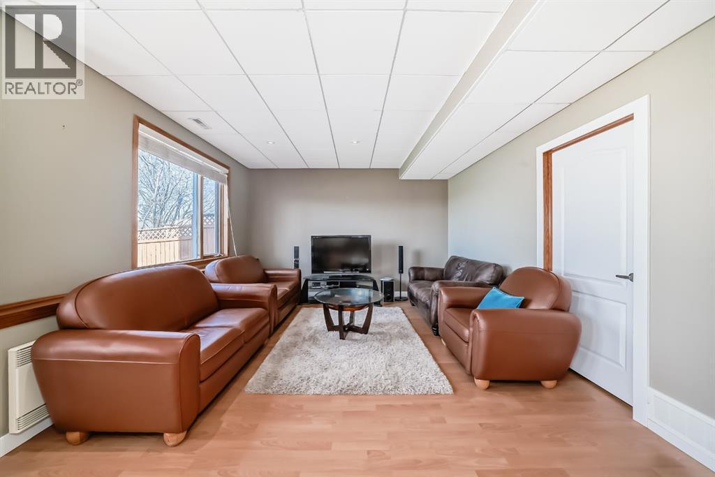 3094 Douglasdale Boulevard SE, Calgary, Alberta  T2Z 2T1 - Photo 40 - A2304121