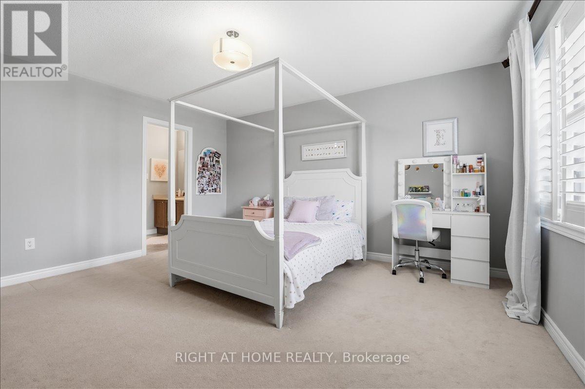 262 Nautical Boulevard, Oakville, Ontario  L6L 0B9 - Photo 30 - W13037152