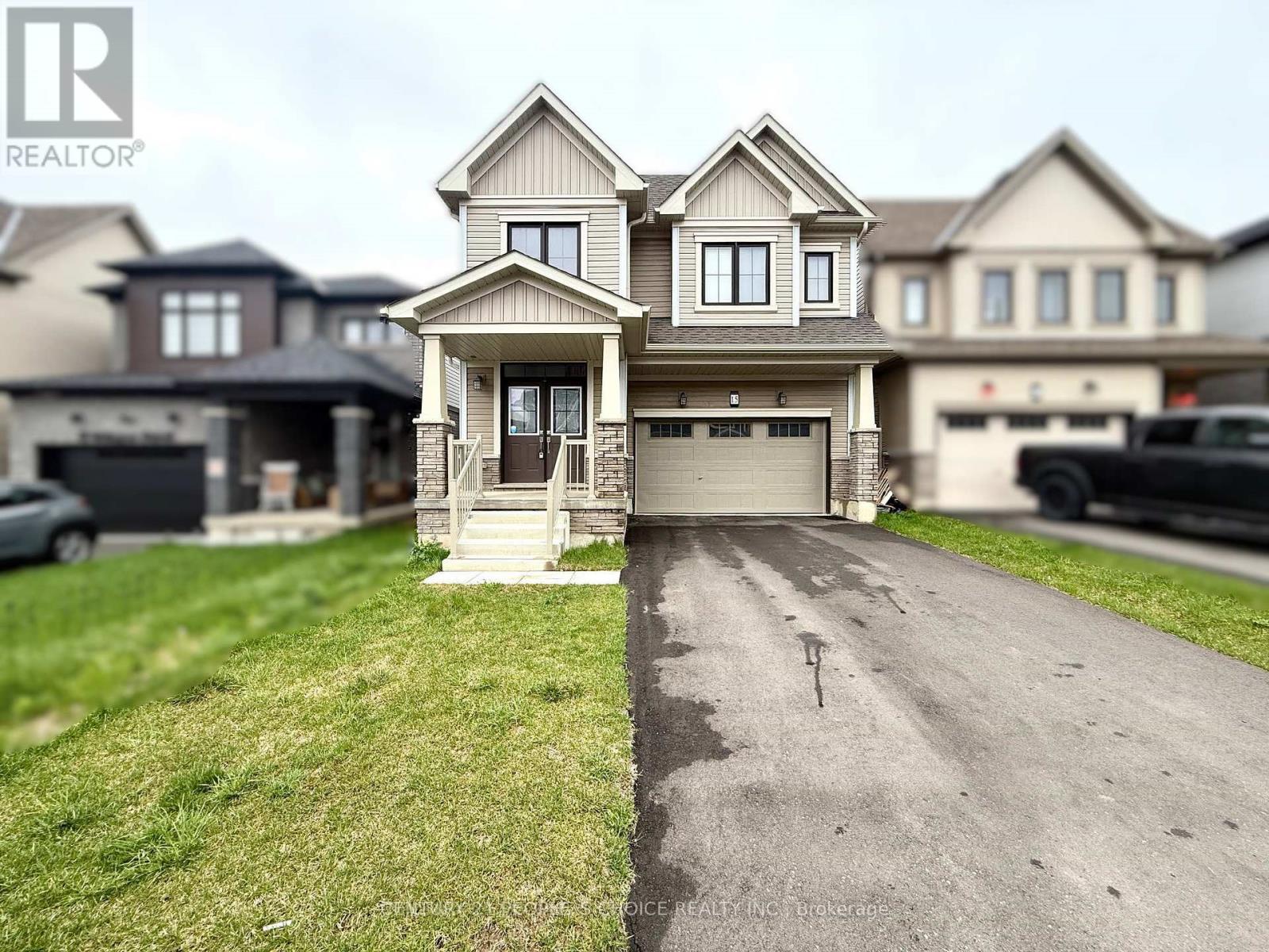 15 Wintergreen Crescent, Haldimand, Ontario  N3W 0H9 - Photo 2 - X12929772