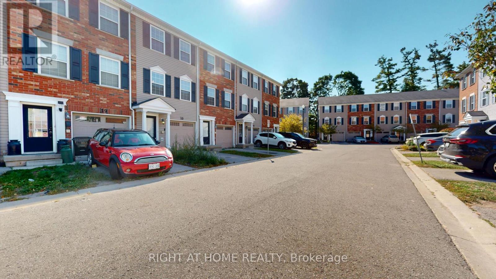 20 - 91 Coughlin Road, Barrie, Ontario  L4N 0L5 - Photo 3 - S13045890