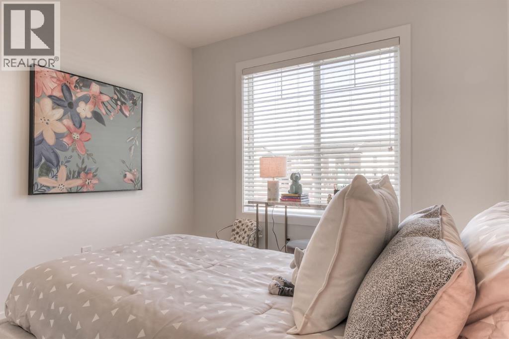 34 Bridgeport Circle, Chestermere, Alberta  T1X 3C9 - Photo 16 - A2285625