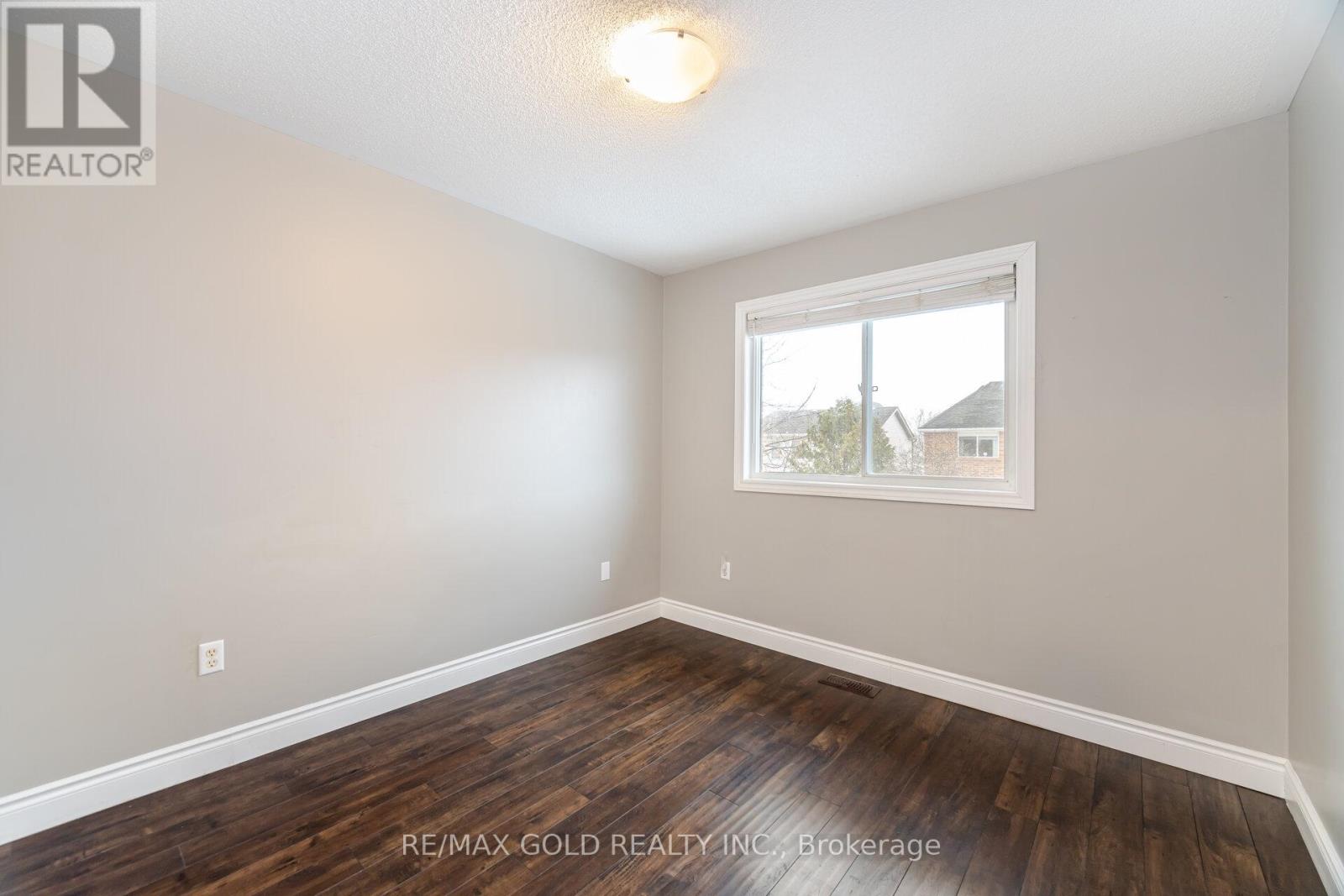 70 Curry Crescent, Halton Hills, Ontario  L7G 5T1 - Photo 29 - W13045850