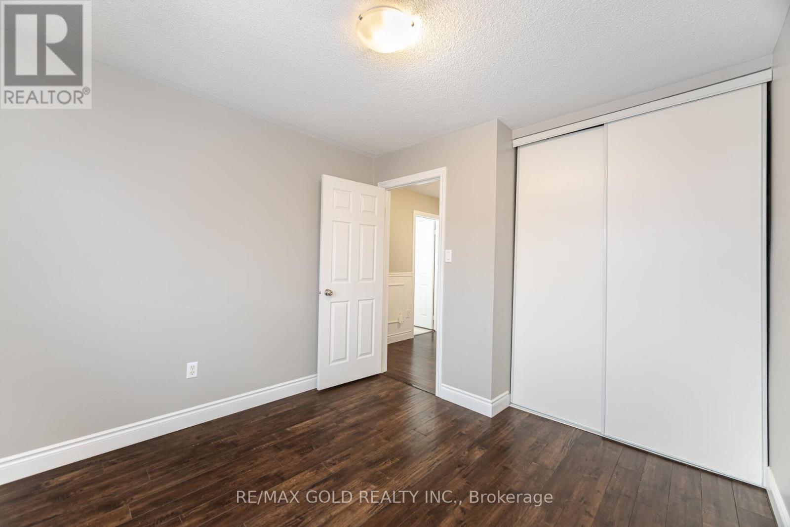 70 Curry Crescent, Halton Hills, Ontario  L7G 5T1 - Photo 30 - W13045850