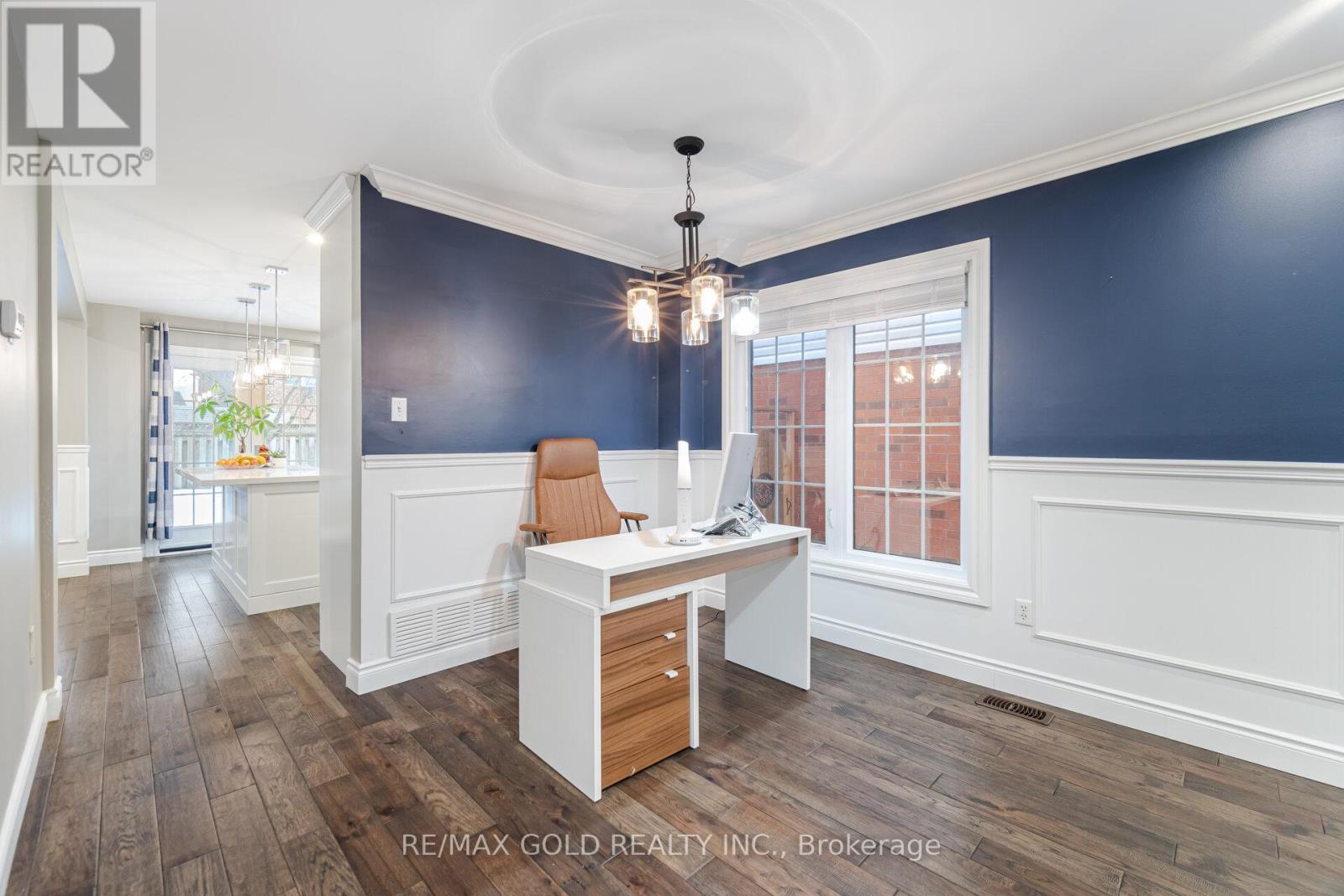 70 Curry Crescent, Halton Hills, Ontario  L7G 5T1 - Photo 9 - W13045850