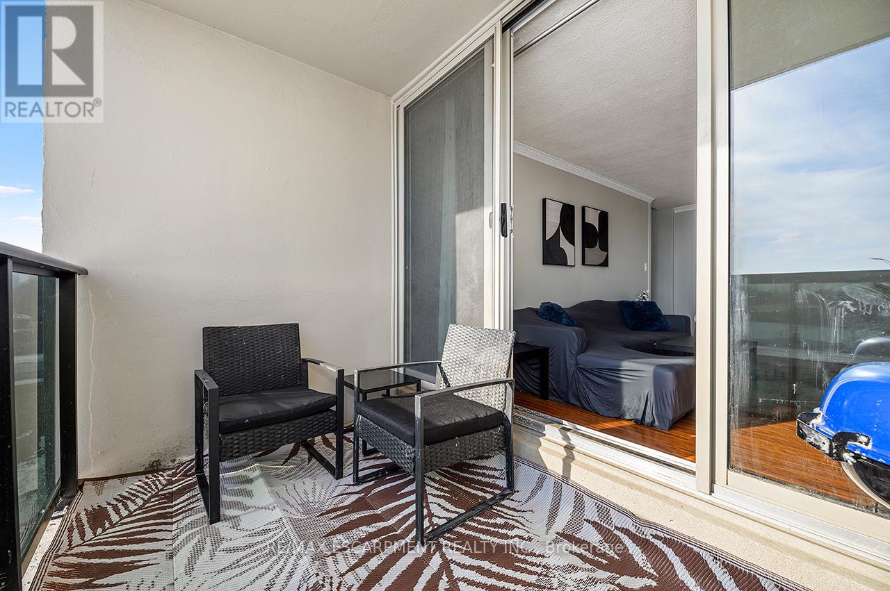 308 - 530 Lolita Gardens, Mississauga (Mississauga Valleys), Ontario  L5A 3T2 - Photo 14 - W13045864