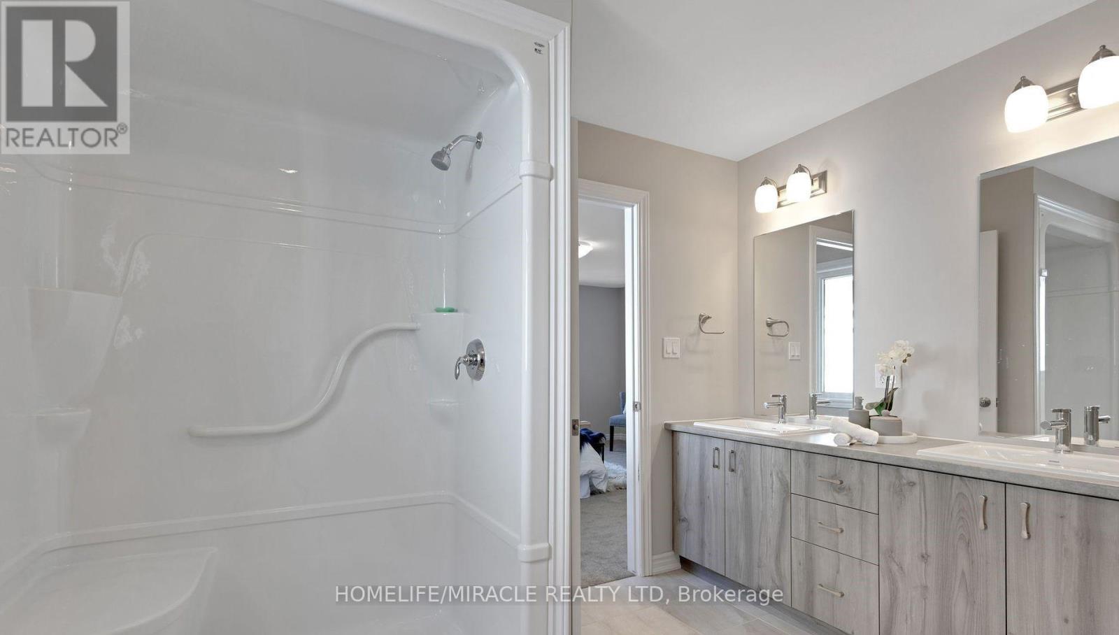 7751 Secretariat Court, Niagara Falls, Ontario  L2H 3V3 - Photo 12 - X13045844