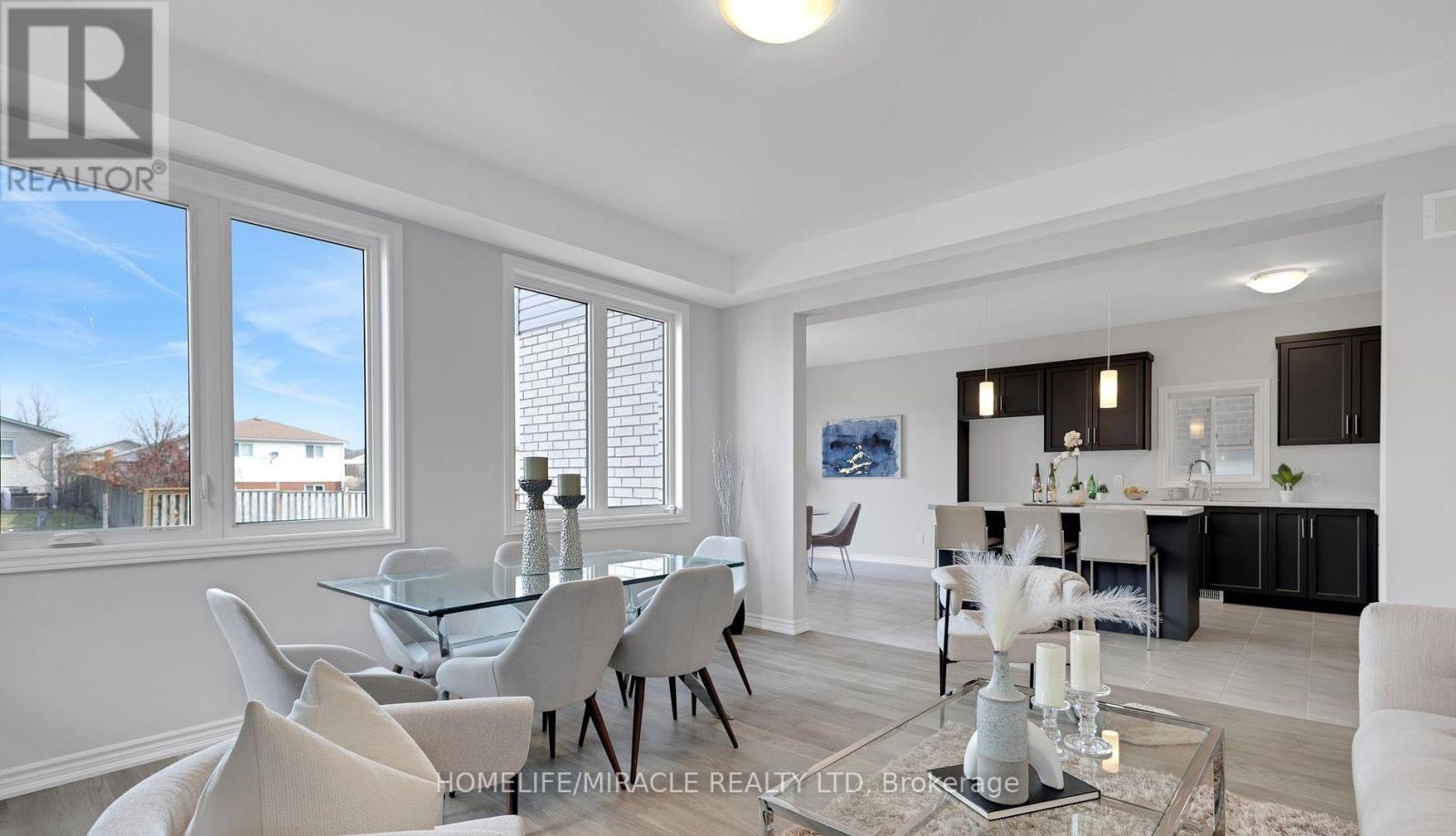 7751 Secretariat Court, Niagara Falls, Ontario  L2H 3V3 - Photo 4 - X13045844