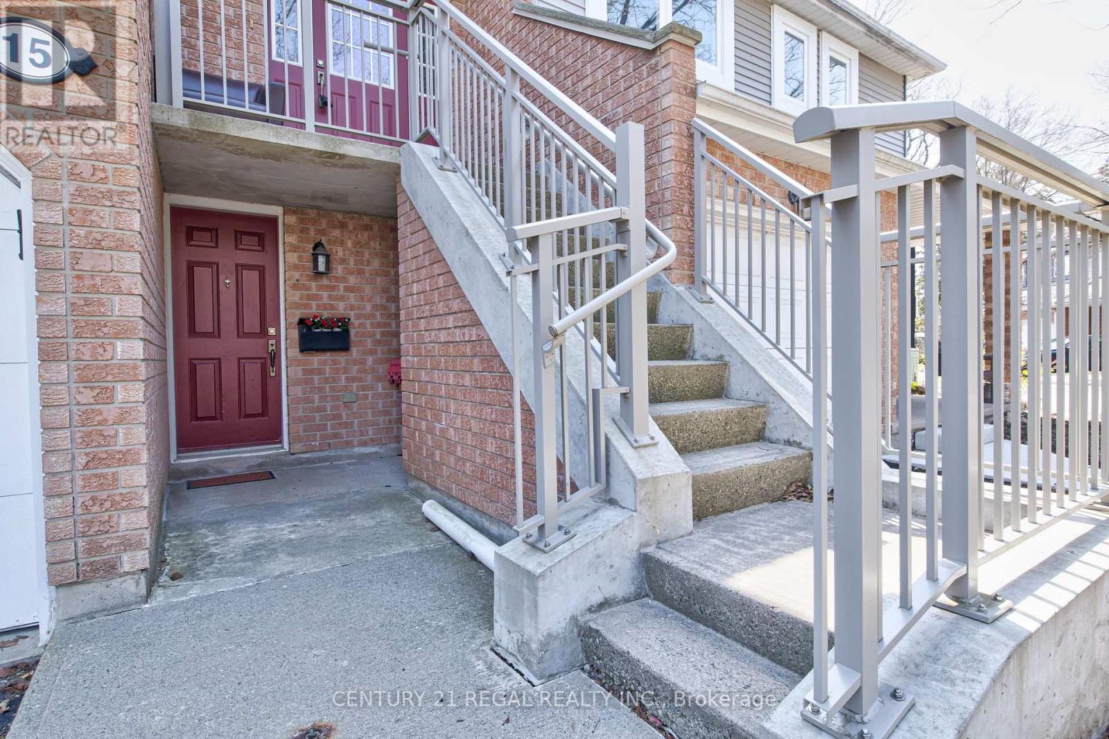15 - 310 Christopher Drive, Cambridge, Ontario  N1P 1B4 - Photo 2 - X13045852