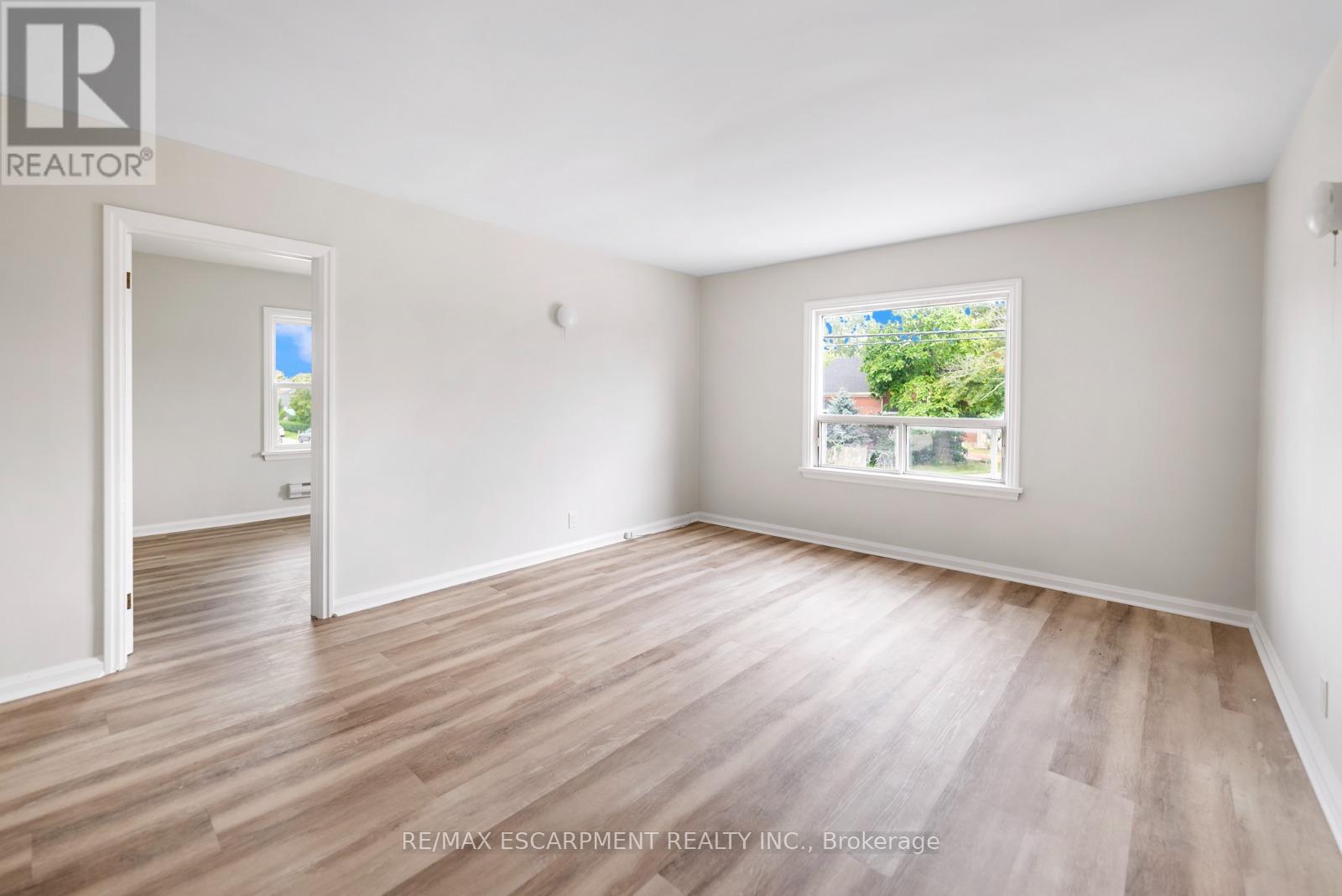 86 Townline Road W, St. Catharines, Ontario  L2T 1P7 - Photo 9 - X13045888