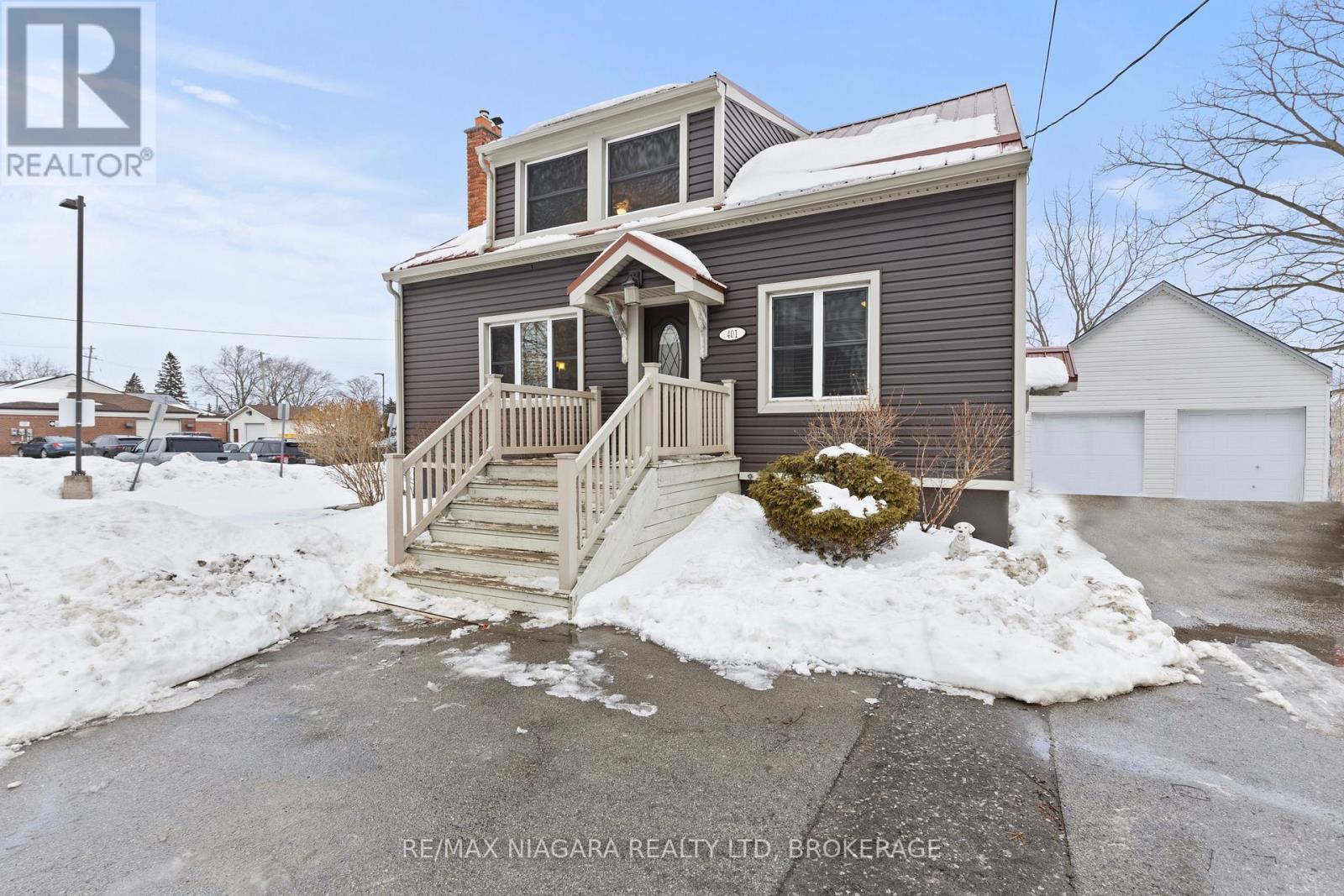 401 Fielden Avenue, Port Colborne, Ontario  L3K 4T9 - Photo 3 - X12780958