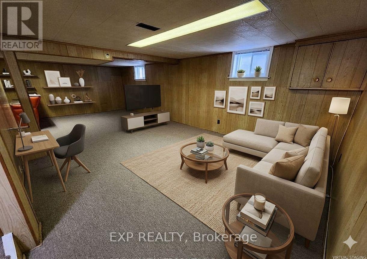 648 Glengrove Avenue, Toronto, Ontario  M6B 2J1 - Photo 22 - C12906960