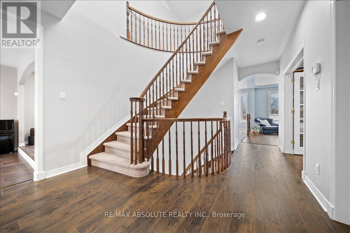 72 Kenins Crescent, Ottawa, Ontario  K2K 3E4 - Photo 22 - X12809286