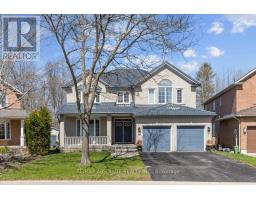 72 KENINS CRESCENT, Ottawa, Ontario