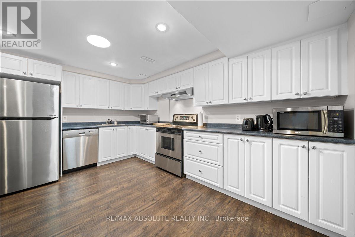 72 Kenins Crescent, Ottawa, Ontario  K2K 3E4 - Photo 35 - X12809286