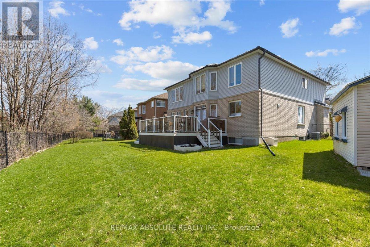 72 Kenins Crescent, Ottawa, Ontario  K2K 3E4 - Photo 40 - X12809286