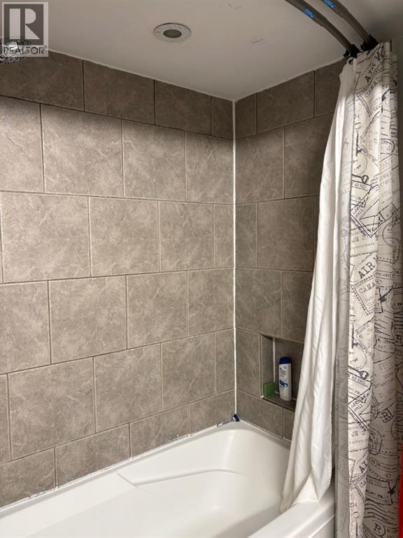 8706 95 Street, Peace River, Alberta  T8S 1M7 - Photo 14 - A2294289