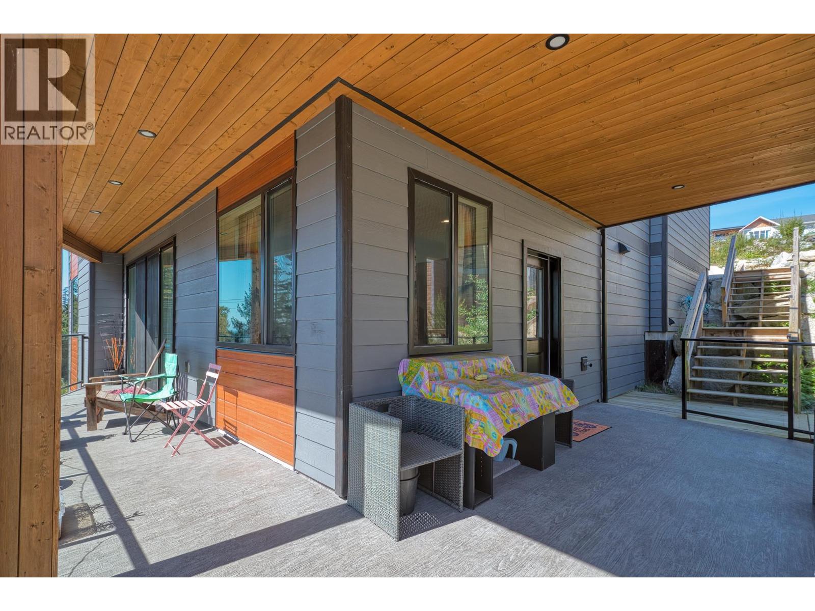 5957 Barnacle Place, Sechelt, British Columbia  V7Z 0V4 - Photo 29 - R3115853