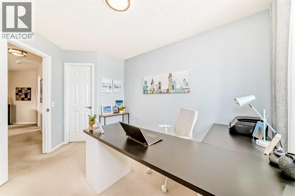 42 Somerset Circle SW, Calgary, Alberta  T2Y 3P7 - Photo 28 - A2298369