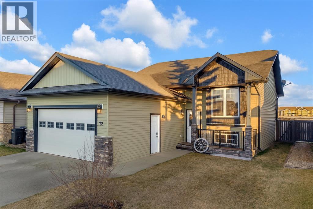 72 Rozier Close, sylvan lake, Alberta