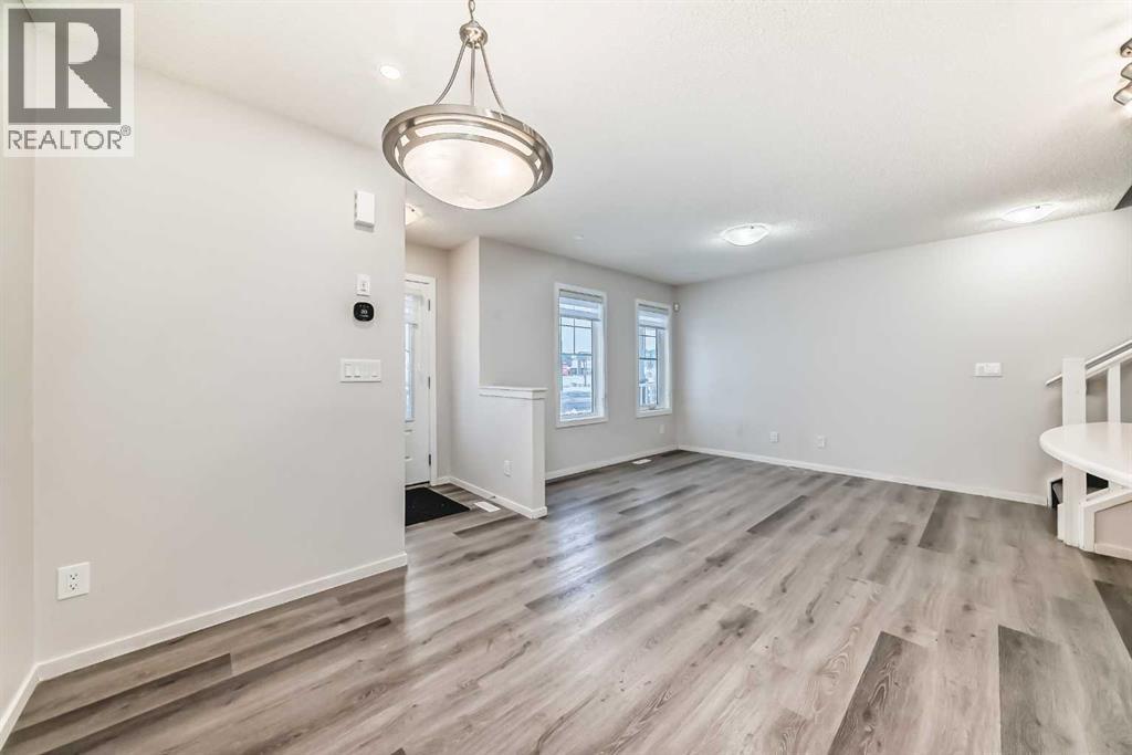 1337 140 Avenue NW, Calgary, Alberta  T2K 0E3 - Photo 8 - A2275880