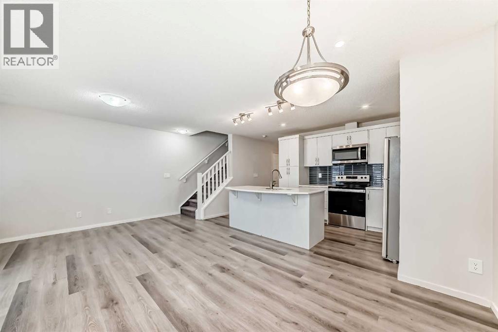 1337 140 Avenue NW, Calgary, Alberta  T2K 0E3 - Photo 9 - A2275880