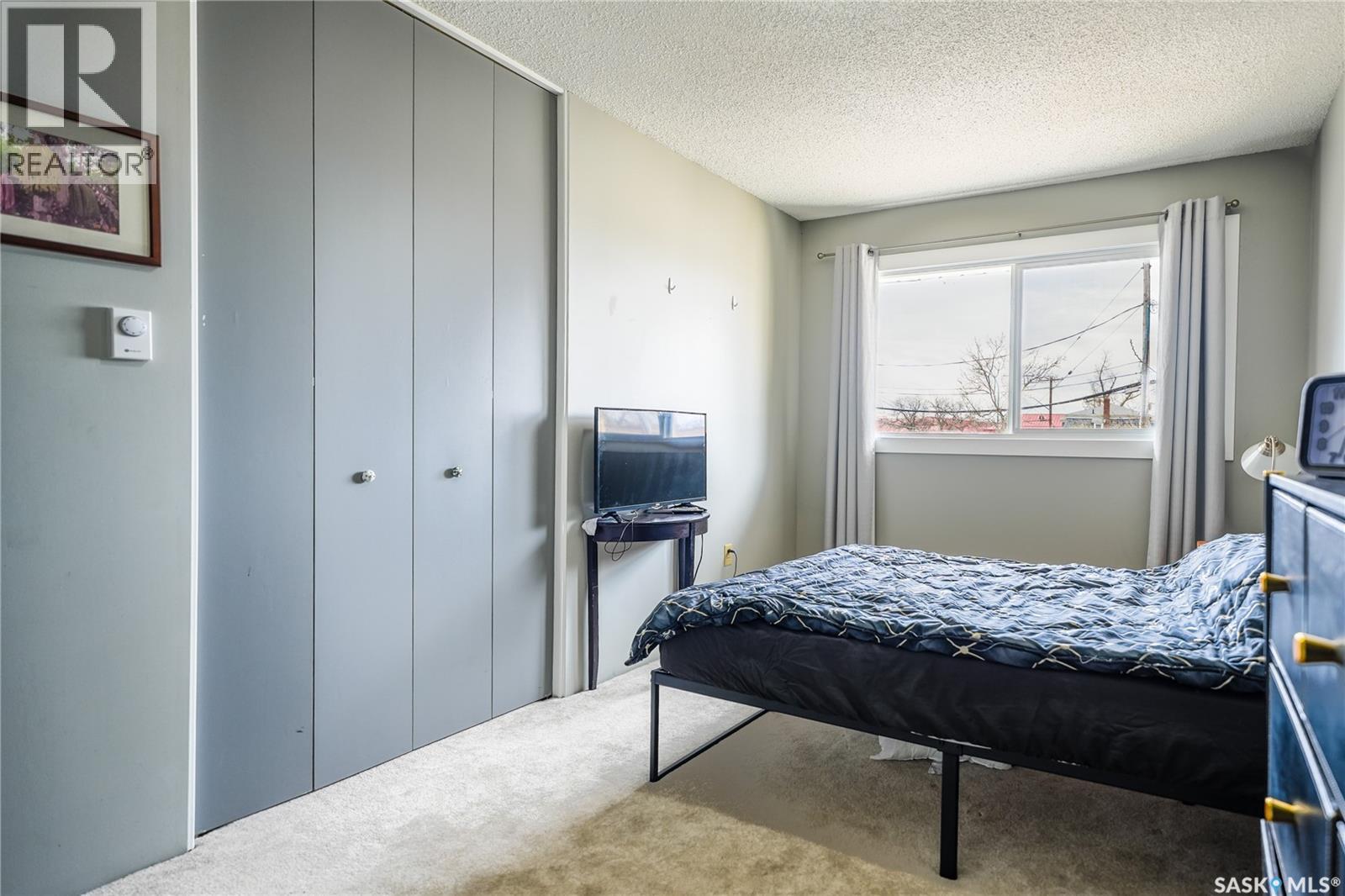 254 2nd Avenue E, Gravelbourg, Saskatchewan  S0H 1X0 - Photo 24 - SK033895