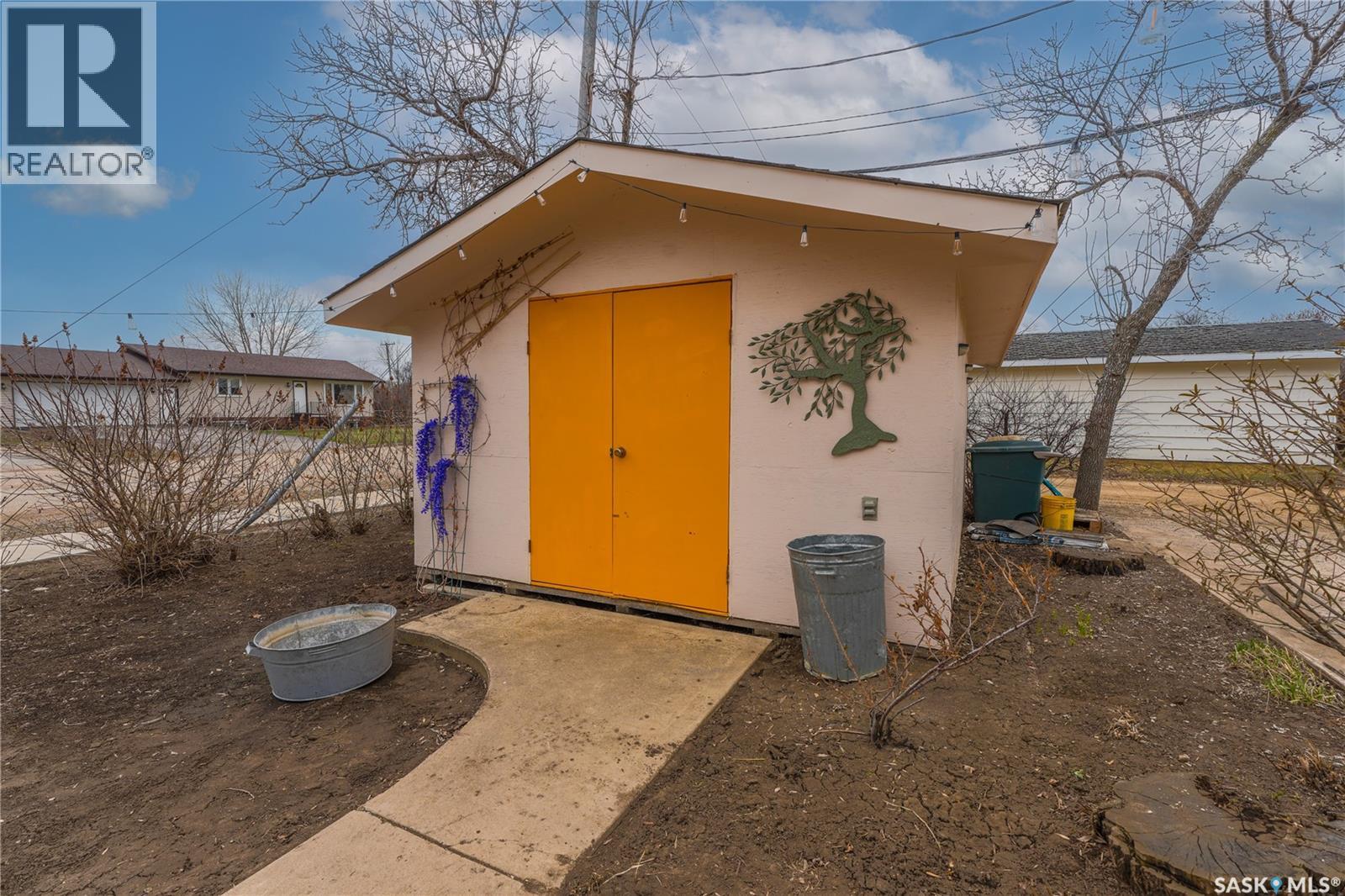 254 2nd Avenue E, Gravelbourg, Saskatchewan  S0H 1X0 - Photo 40 - SK033895