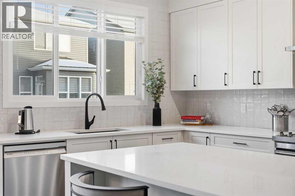 102 Setonstone Manor SE, Calgary, Alberta  T3M 3G4 - Photo 7 - A2300426