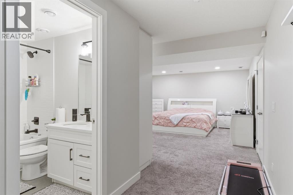 25 Legacy Glen Link SE, Calgary, Alberta  T2X 4T2 - Photo 39 - A2303570