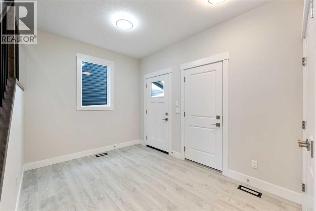 538 Ranch Green, Strathmore, Alberta  T1P 2H9 - Photo 2 - A2305234