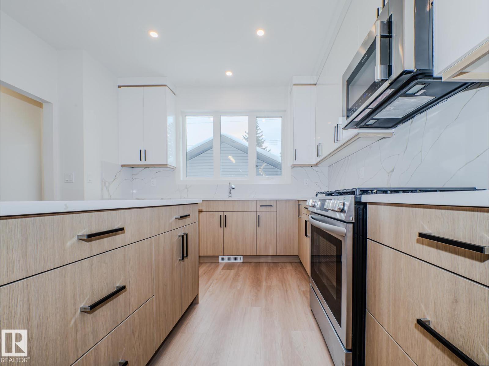 8713 149 St NW, Edmonton, Alberta  T5R 1B5 - Photo 8 - E4469866