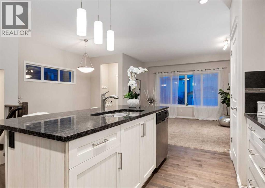 63 Panton Way NW, Calgary, Alberta  T3K 0X6 - Photo 12 - A2283741