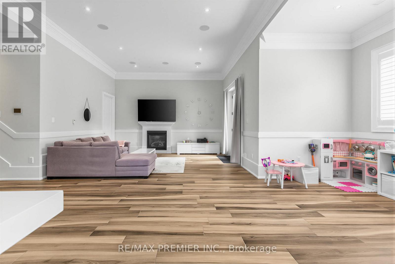 111 Codsell Avenue, Toronto, Ontario  M3H 3W2 - Photo 31 - C12460492