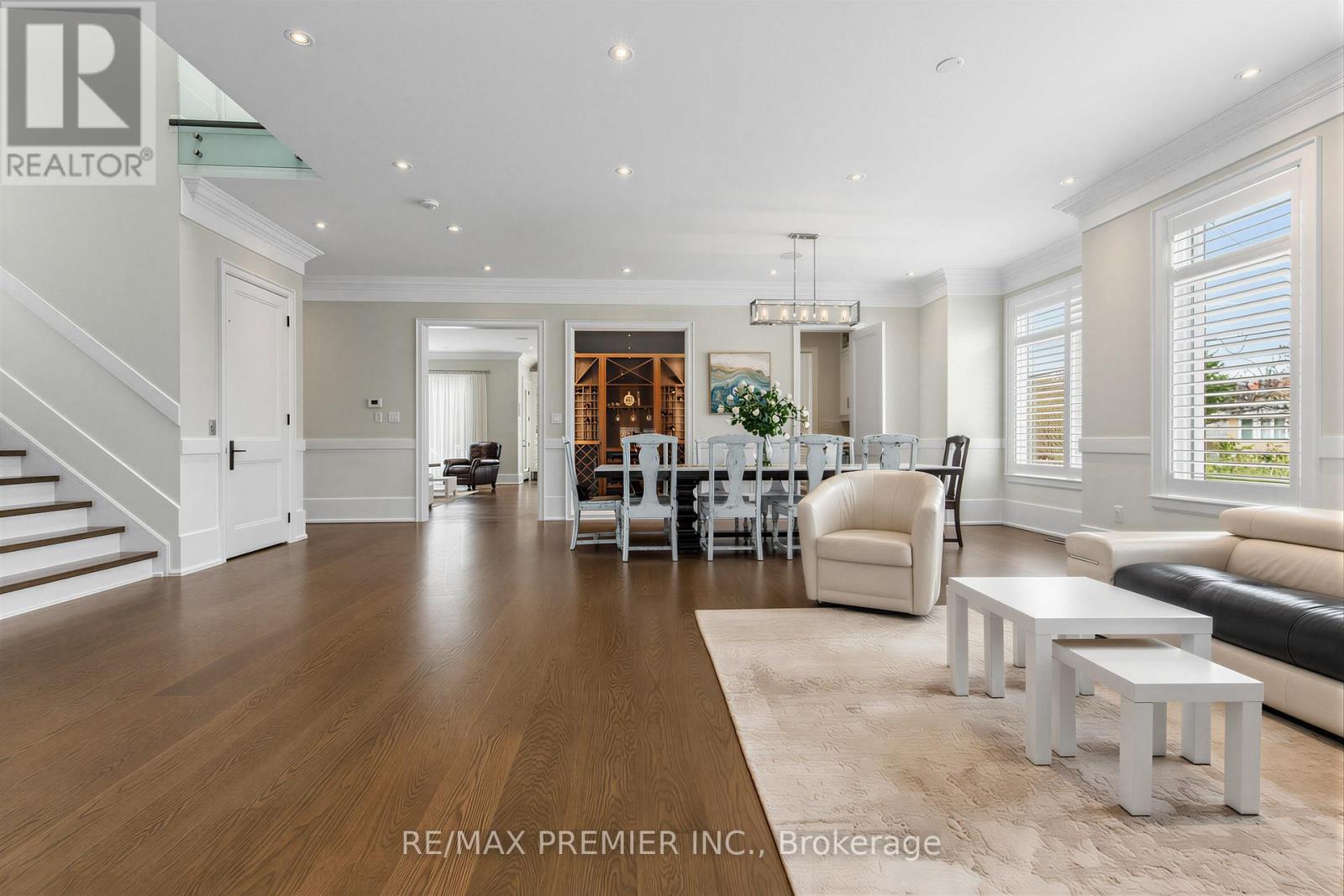 111 Codsell Avenue, Toronto, Ontario  M3H 3W2 - Photo 9 - C12460492