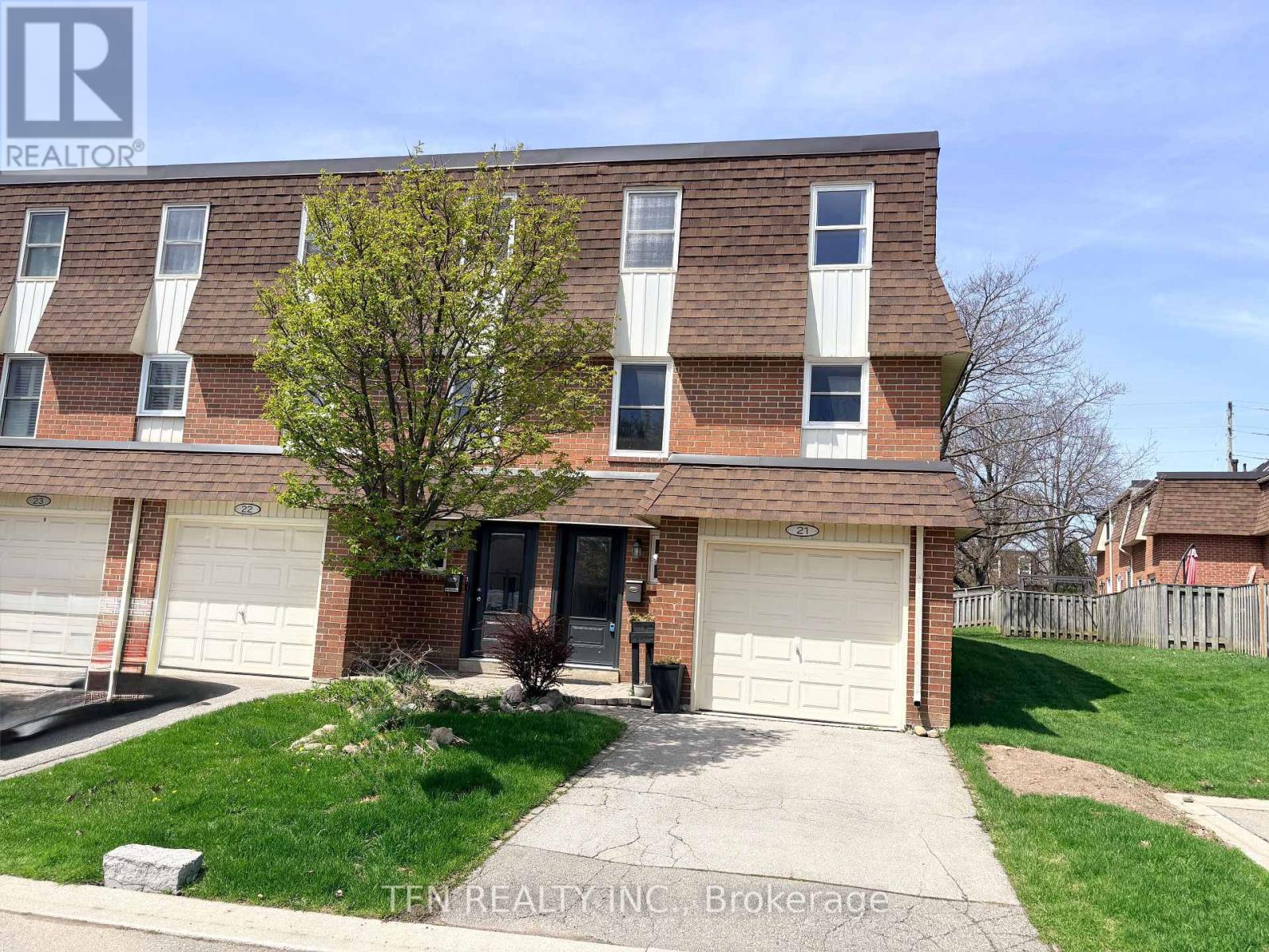 21 - 30 HESLOP ROAD, Milton, Ontario