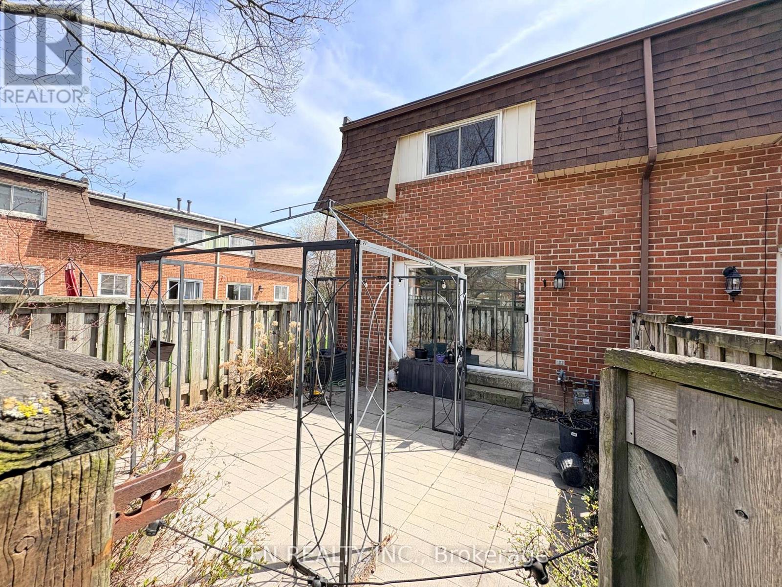 21 - 30 Heslop Road, Milton, Ontario  L9T 1B3 - Photo 16 - W12894714