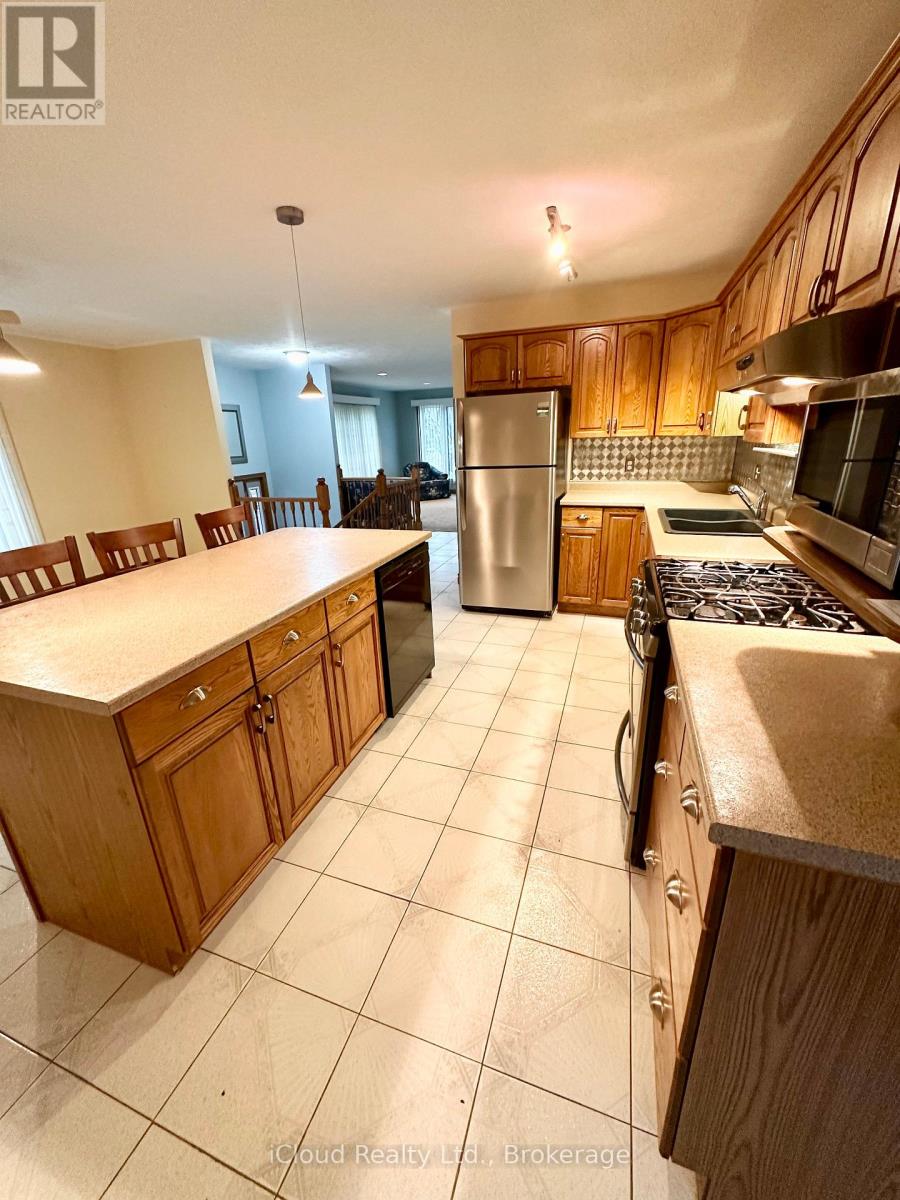 86 Glendale Drive E, Tillsonburg, Ontario  N4G 1J7 - Photo 5 - X12645510