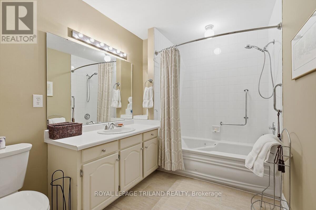 27 - 5 Cadeau Terrace, London South, Ontario  N6K 4H1 - Photo 16 - X12928008