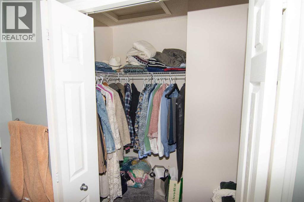 754 Luxstone Gate SW, Airdrie, Alberta  T4B 0H3 - Photo 20 - A2305074