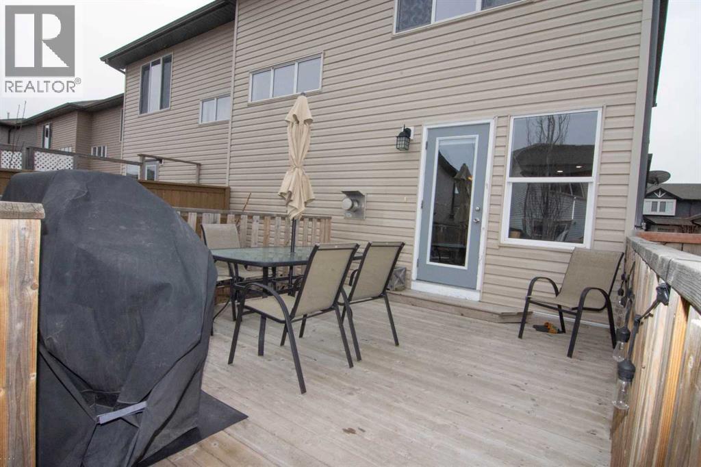 754 Luxstone Gate SW, Airdrie, Alberta  T4B 0H3 - Photo 6 - A2305074