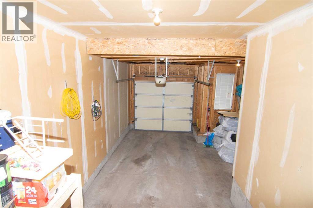 754 Luxstone Gate SW, Airdrie, Alberta  T4B 0H3 - Photo 8 - A2305074