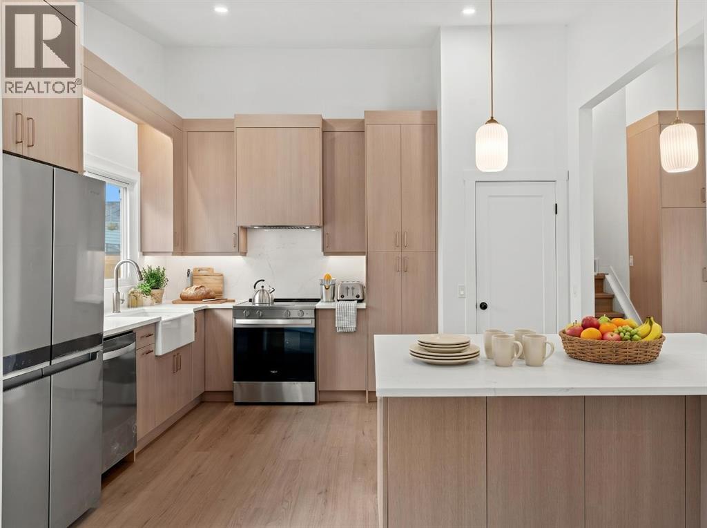 212 Queen Anne Road SE, Calgary, Alberta  T2J 4S7 - Photo 6 - A2304271