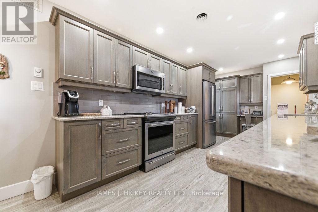 33430 Hwy 17 Highway W, Deep River, Ontario  K0J 1P0 - Photo 5 - X13045952