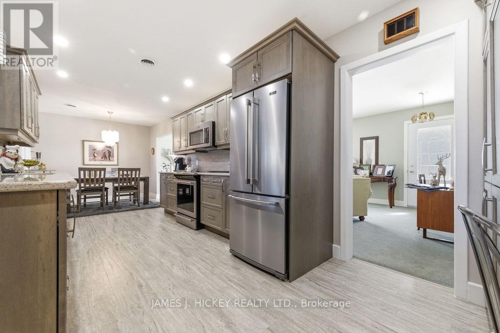 33430 Hwy 17 Highway W, Deep River, Ontario  K0J 1P0 - Photo 6 - X13045952