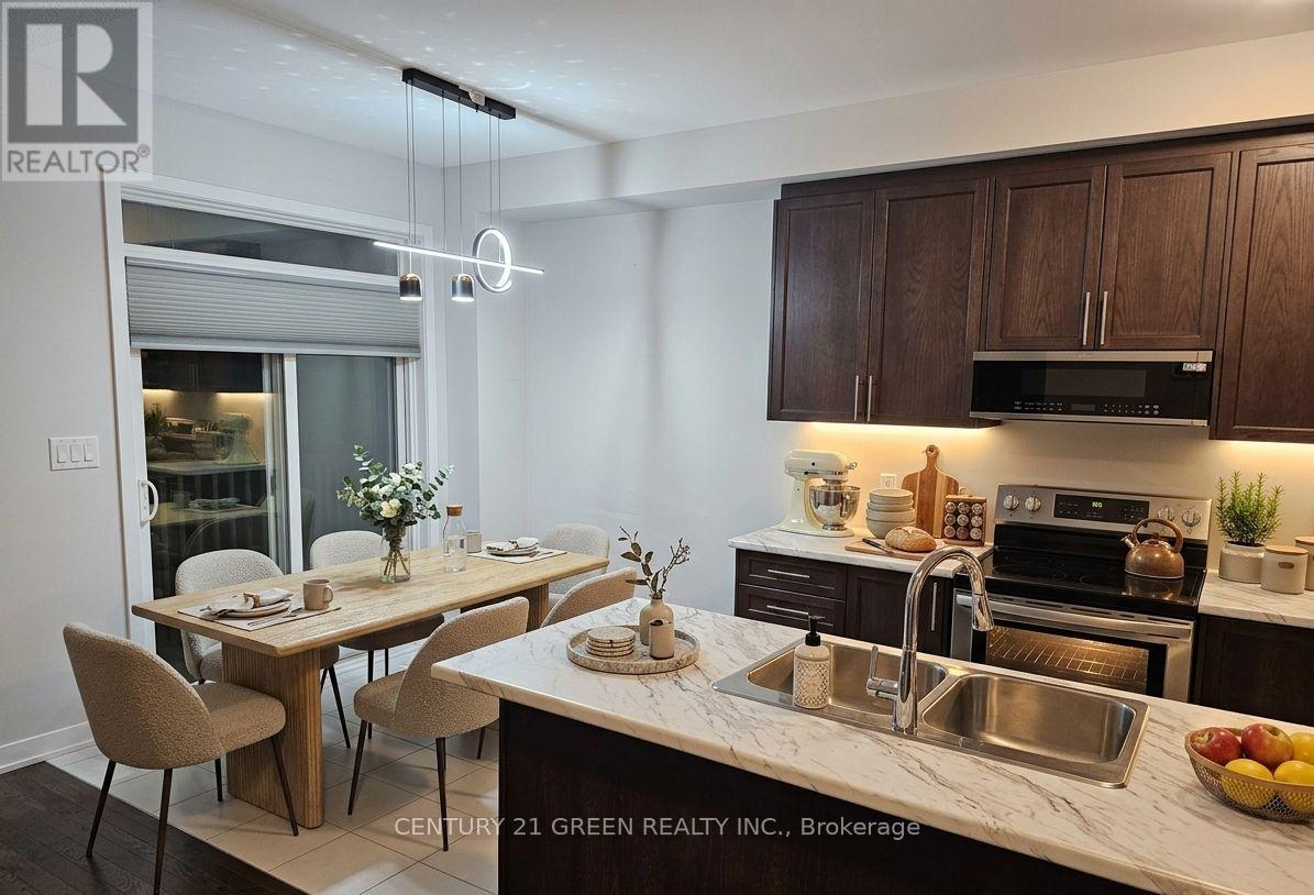 1095 Thompson Drive, Oshawa, Ontario  L1L 0V5 - Photo 4 - E13039158