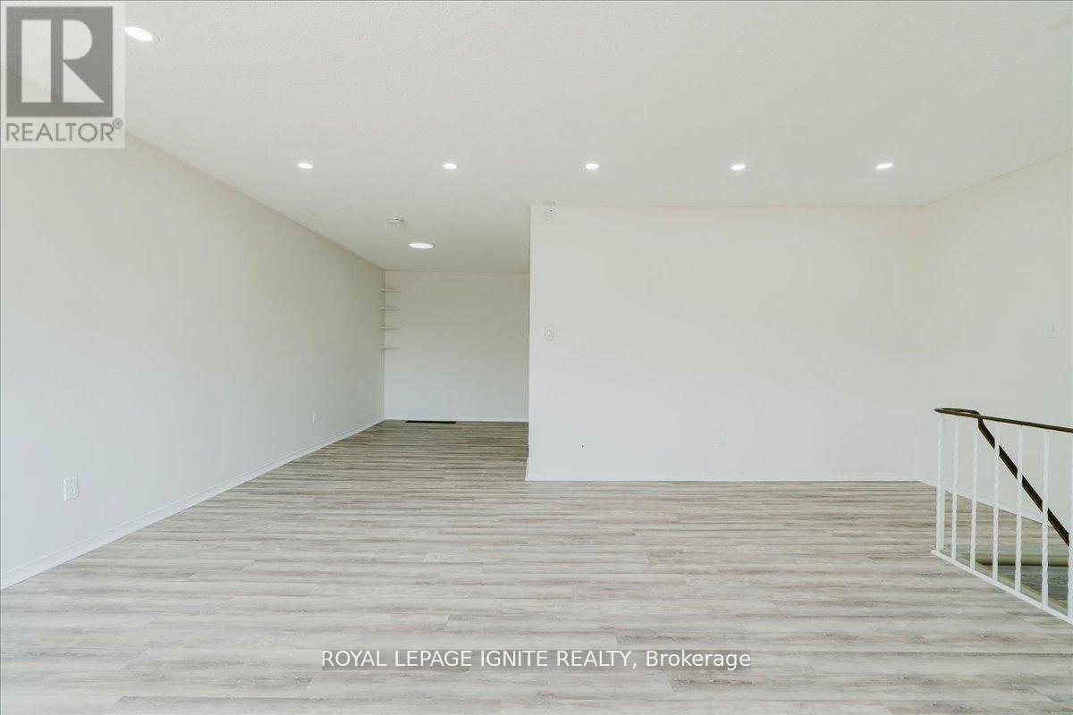 1389 Palmetto Drive, Oshawa, Ontario  L1K 1N1 - Photo 9 - E13045954