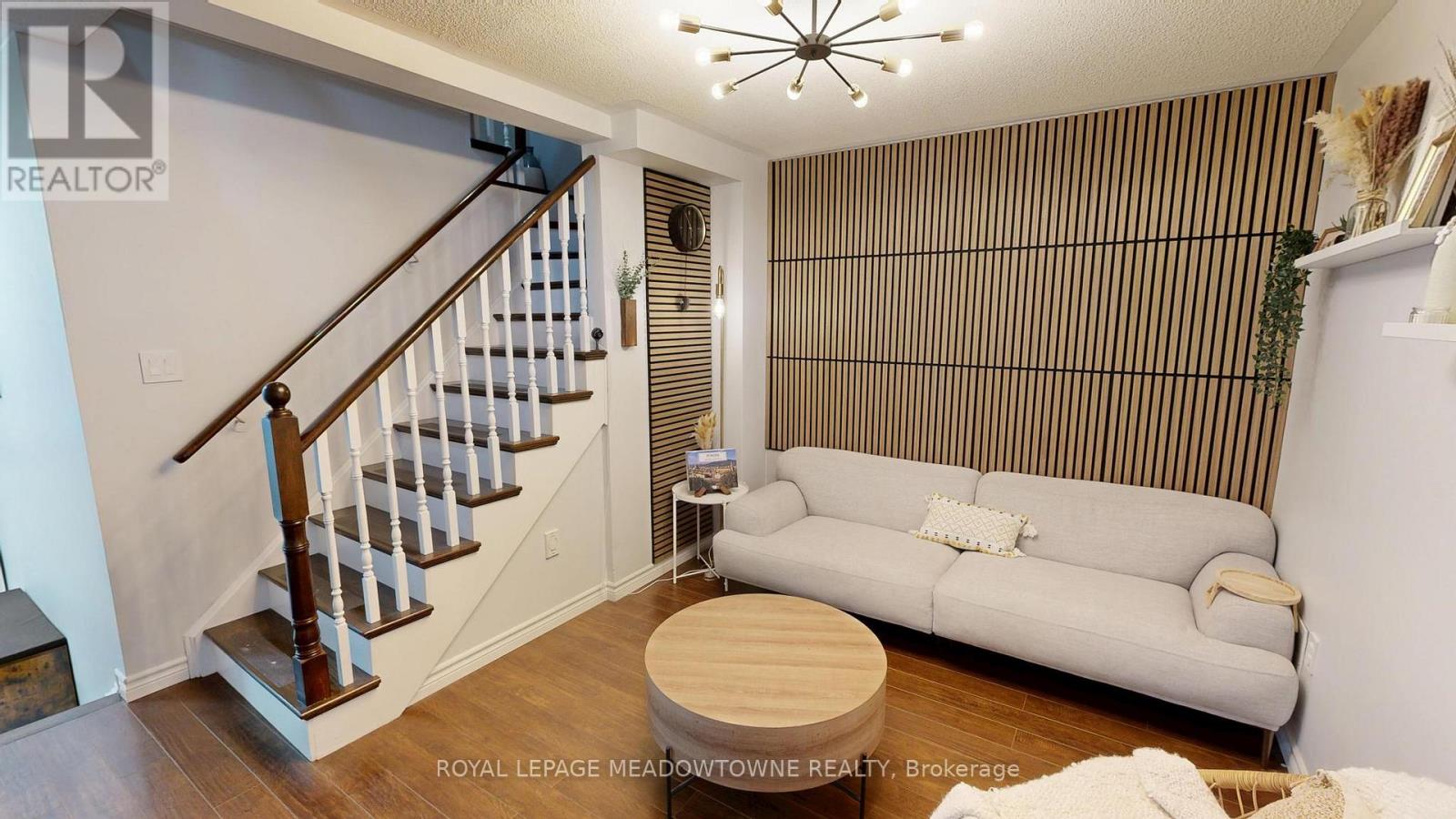 2 - 1591 South Parade Court, Mississauga, Ontario  L5M 6G1 - Photo 5 - W13044938