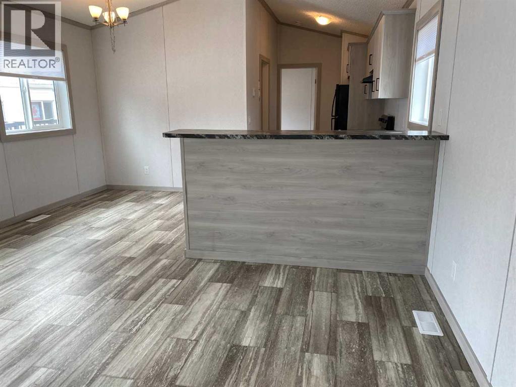 36, 4308 42 Avenue, Rocky Mountain House, Alberta  T4T 1L8 - Photo 6 - A2304604