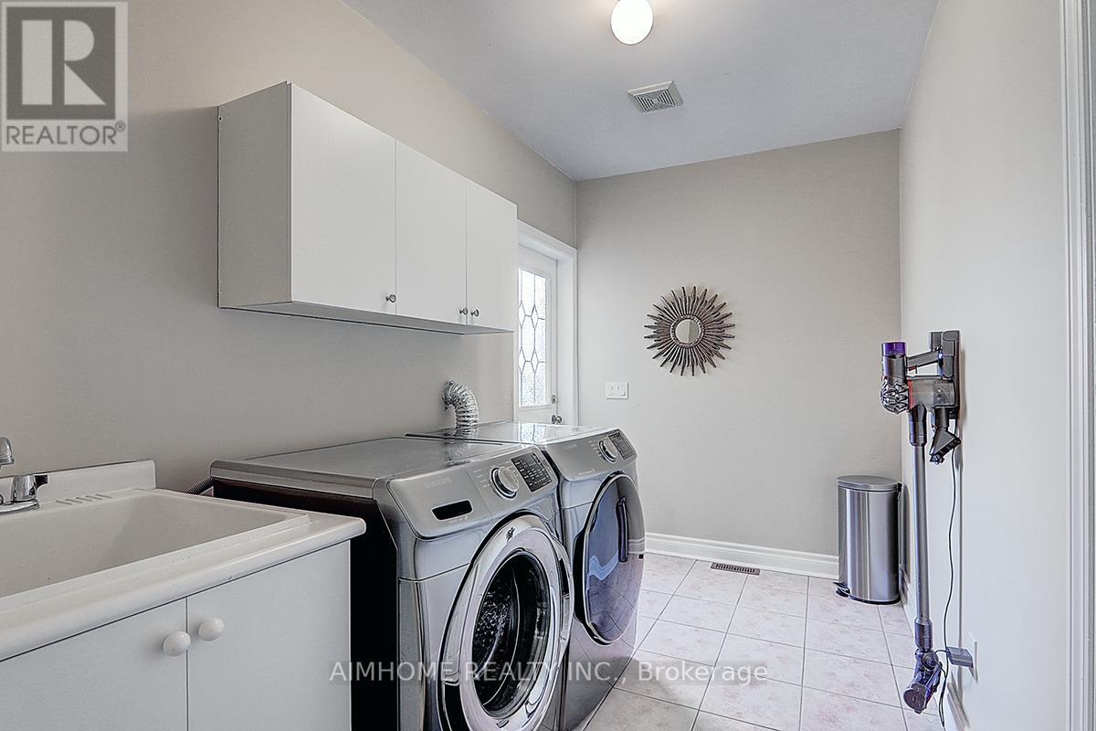 38 Rondeen Road, Vaughan, Ontario  L4K 5S1 - Photo 11 - N13045930